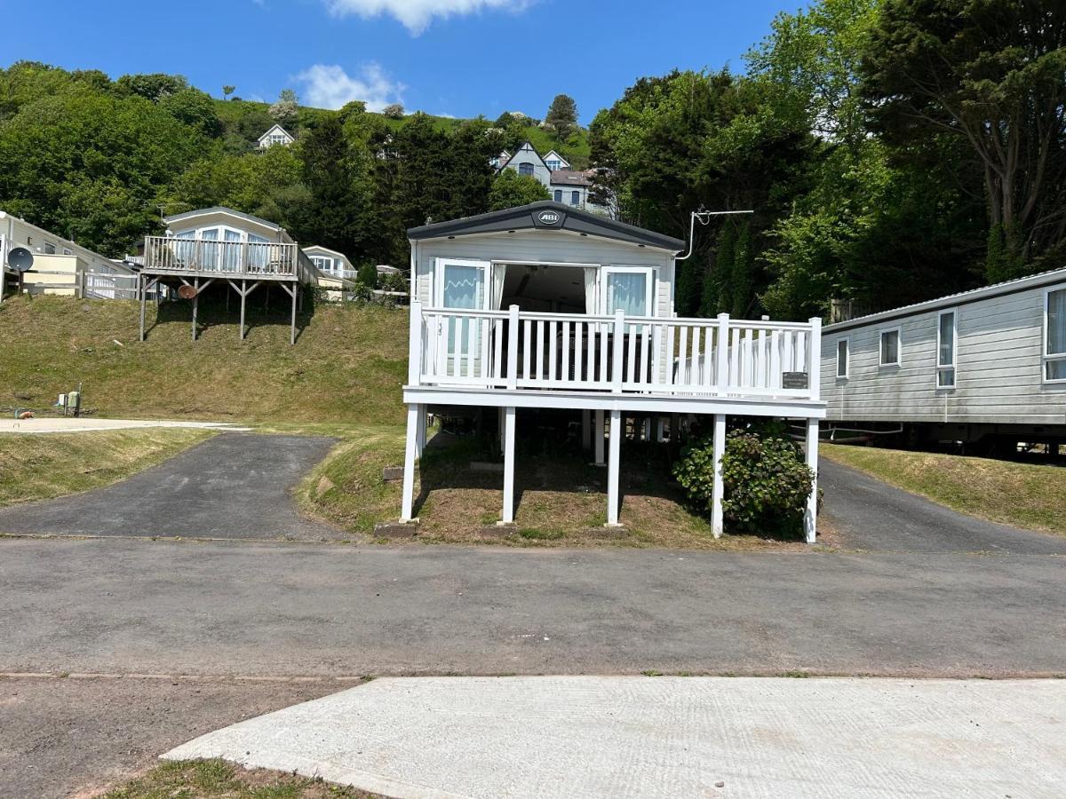 Balmoral Villa Pendine Exterior photo